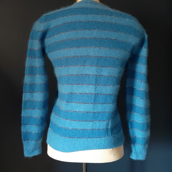 Esprit fuzzy sweater - Picture 3 of 4